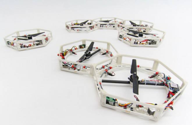 自我组装机器人