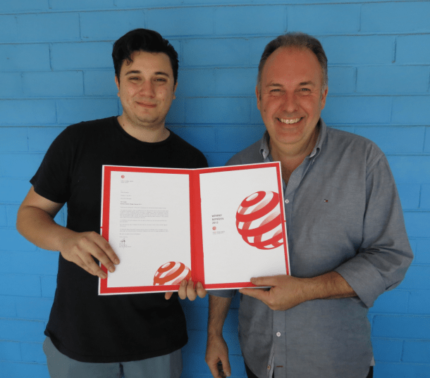 现实生活中的机械战警头盔