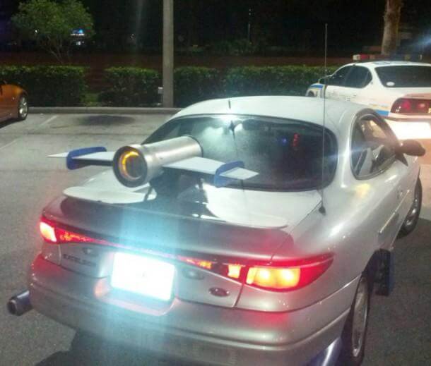 丑陋的汽车改装