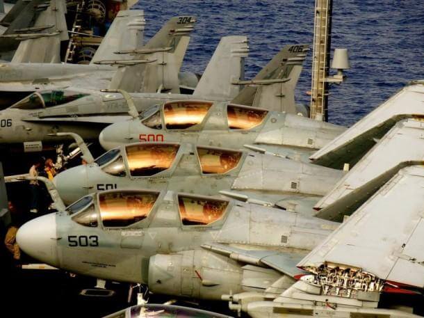 海军航空母舰6号