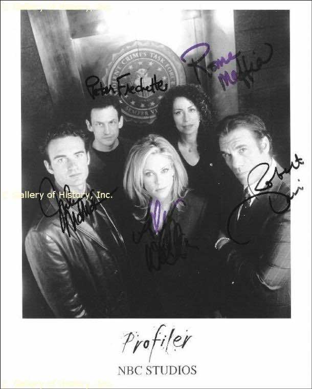 3.艾莉·沃克（Ally Walker），女演员（无政府状态的儿子）