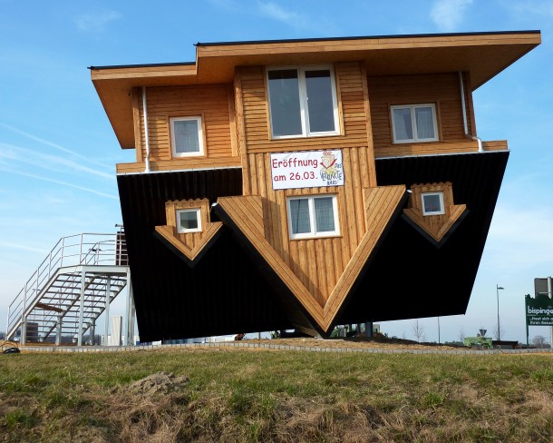 Upside_down_House_Germany（8）