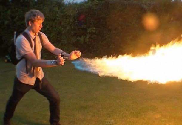 科林·弗兹火焰战衣2