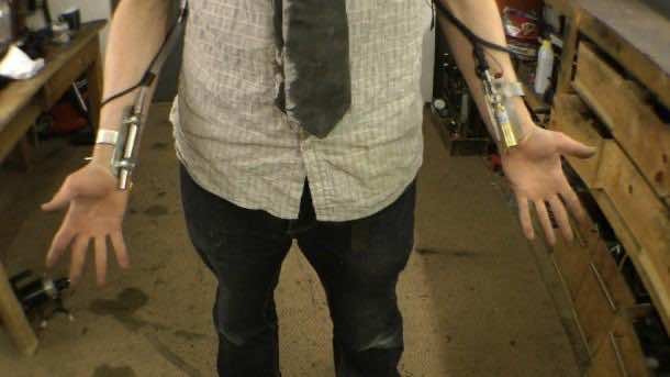 科林·弗兹火焰战衣5