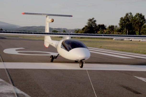 太阳能飞行2的Sunseeker Duo2