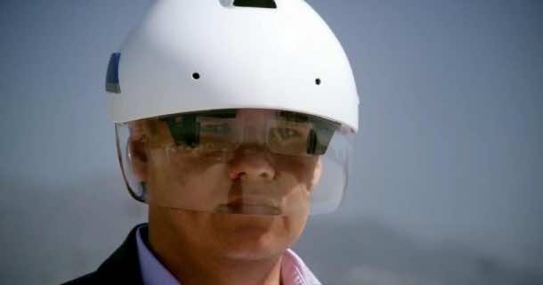 利用AR在工作场所-智能头盔由DAQRI3