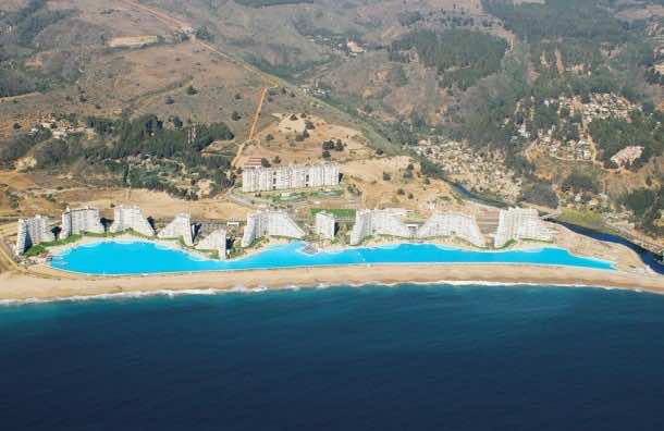 划定世界上最大的游泳池8