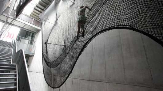 Net Linz -有趣的攀登方式