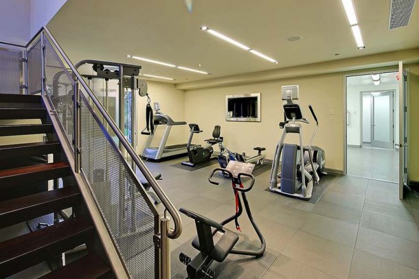 华盛顿价值400万美元的汽车收藏家之家