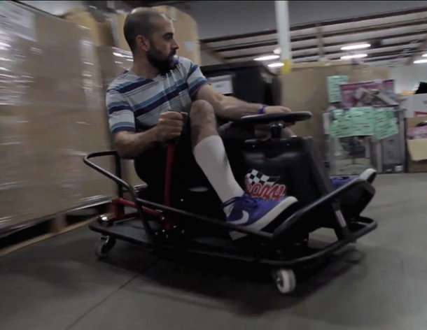 剃须刀疯狂的购物车XL  - 欢喜成人4