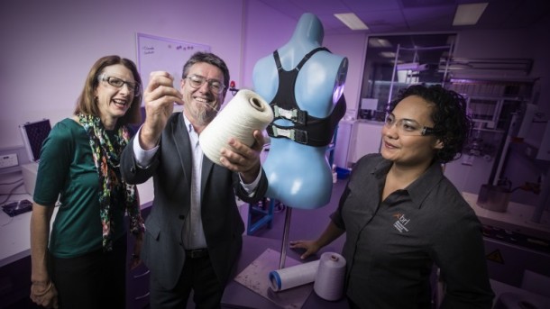 仿生胸罩-响应式胸罩设计