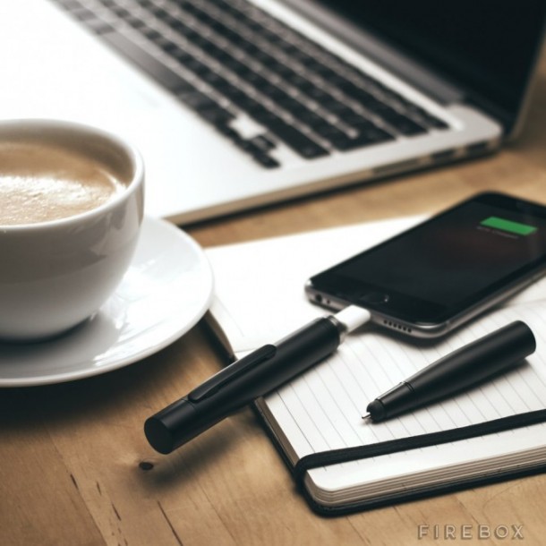 动力笔 - 用电池组加倍的笔