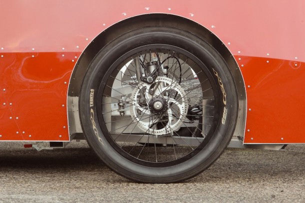 未来人们引入了飞艇和气旋——人类Vehicles5提供动力