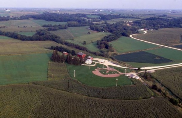 《自然》宣称的废弃布景