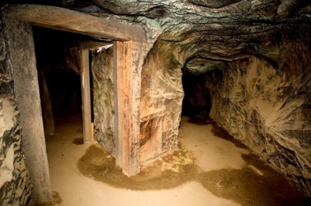 大自然宣称的废弃布景