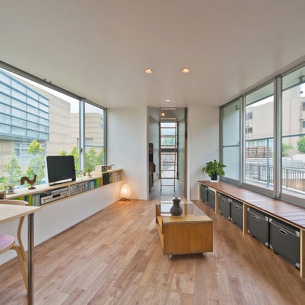 小三角房子里有惊喜