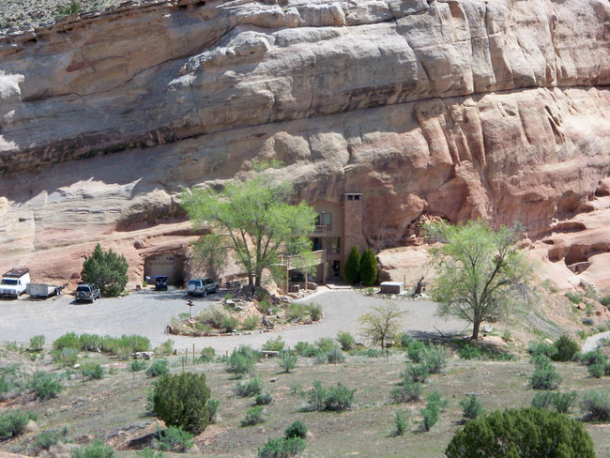 大自然建造的15座惊人房屋7