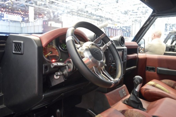 卡恩设计赋予了另一轴，创造了飞行的猎人