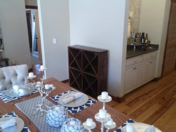 DIY酒架可以容纳96瓶9