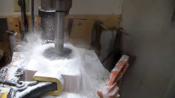 由氯化钠制成-等等，什么