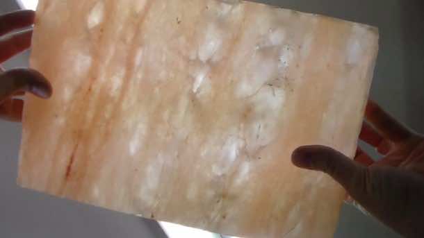 由氯化钠制成-等等，什么