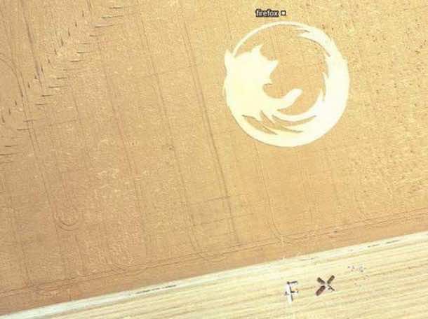 谷歌地图上发现的麦田怪圈