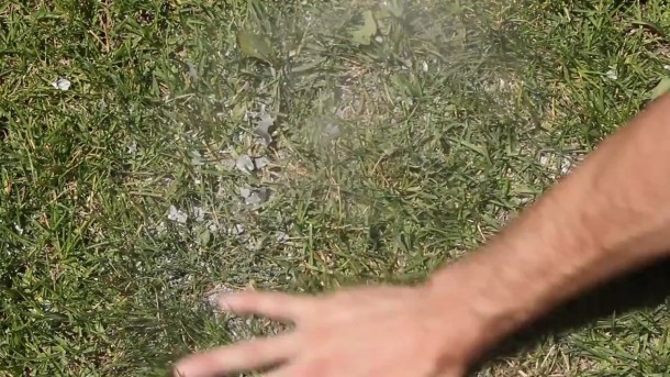 启动 - 燃烧 -  a-a-water bottle.mp4_000179556