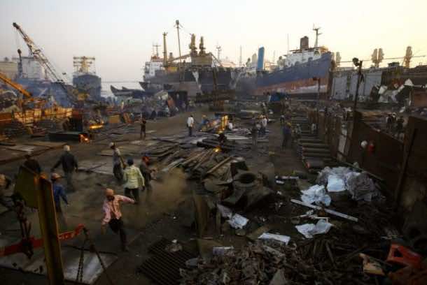 如何处理旧油轮