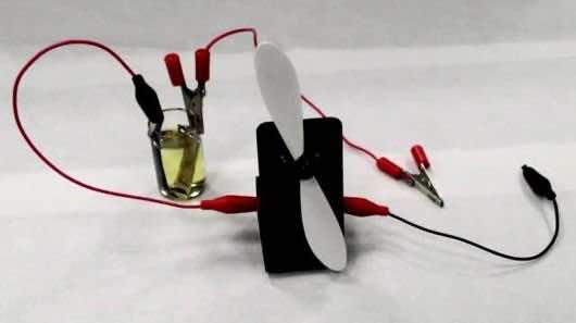 电池使用光、照相电池自行充电