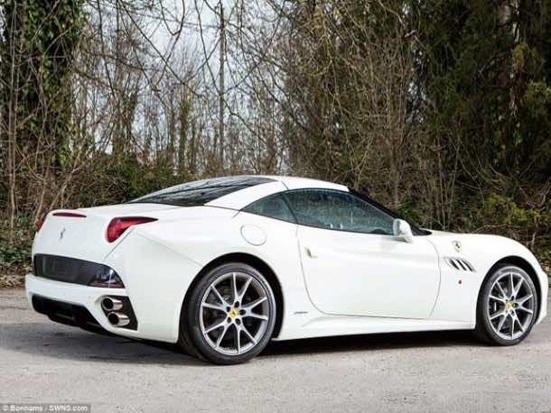 伦敦毒品贩子也Car-Leone超级跑车的收藏拍卖8