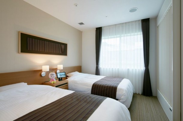 奇怪的日本酒店机器人员工8