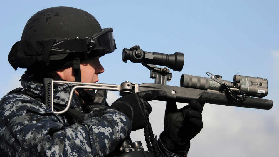 这把枪不会发射子弹，而是依靠声音