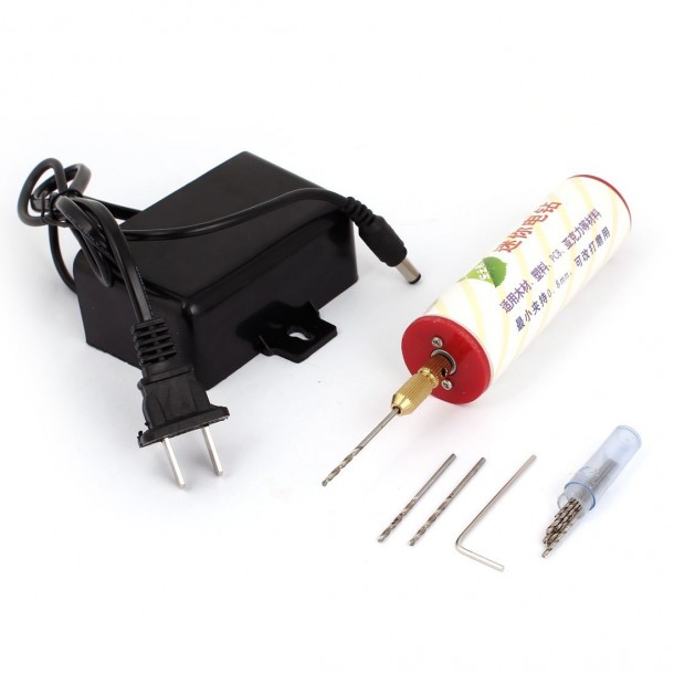 我们把直流12 v迷你模型