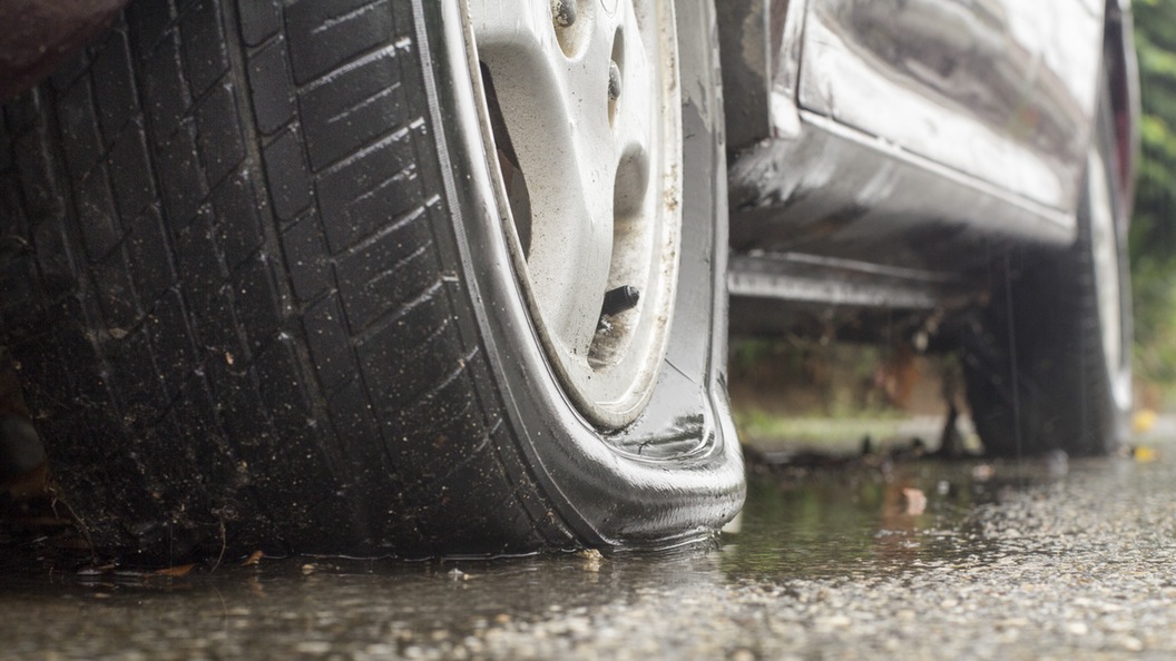 看看自我修复轮胎