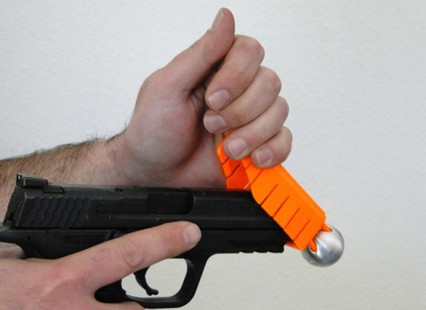 “替代性”将致命的射击变成非致命的射击7