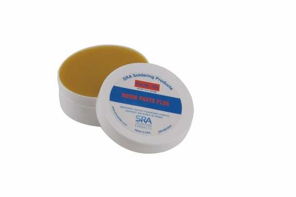 松蛋白糊剂＃135在2盎司的罐子中