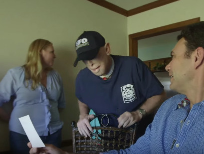 一名受伤的消防员遭遇医疗奇迹