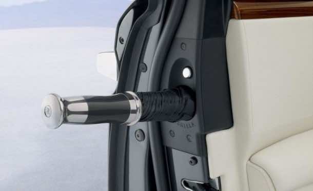 10个无用和愚蠢的汽车设计细节