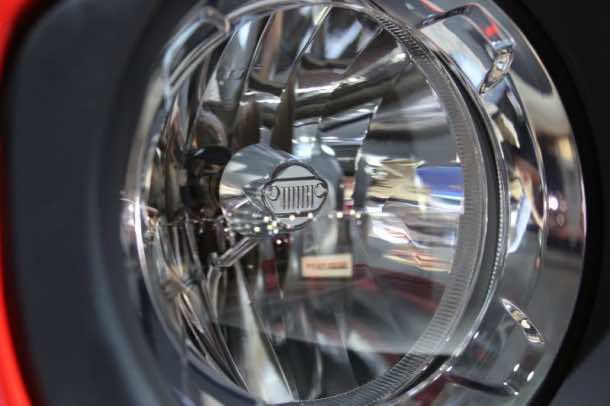 10个无用和愚蠢的汽车设计细节