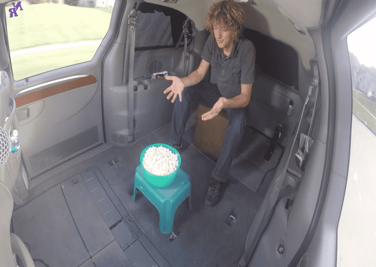 青少年获得40万美元的相对论解释理论