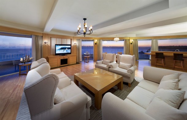 Sun Cruise Resort & Yacht In South Korea Is Amazing 6