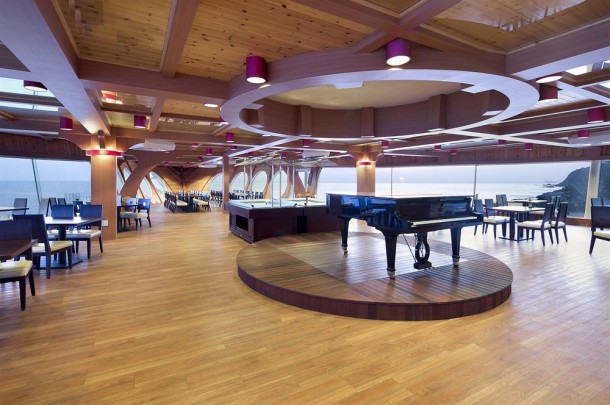 Sun Cruise Resort & Yacht In South Korea Is Amazing 8