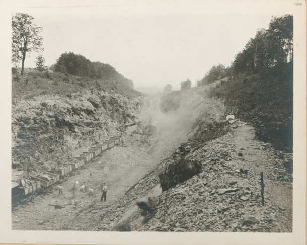 这是他们在1915年为纽约市供水而建造的