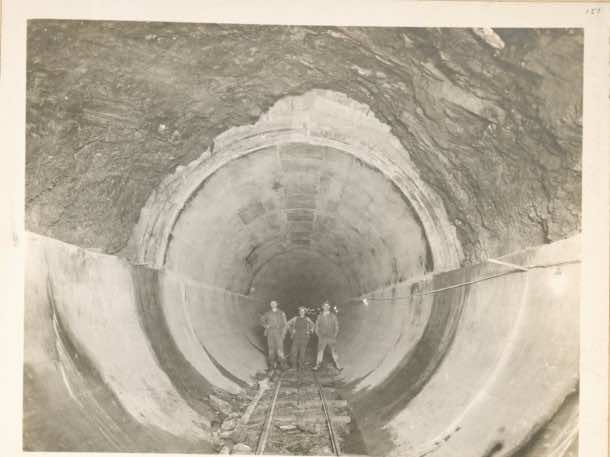 这是他们在1915年为纽约市供水而建造的