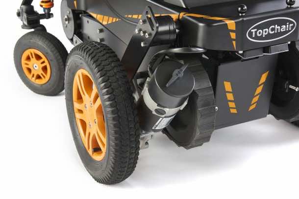 TopChair-S轮椅可以很容易地操纵楼梯6