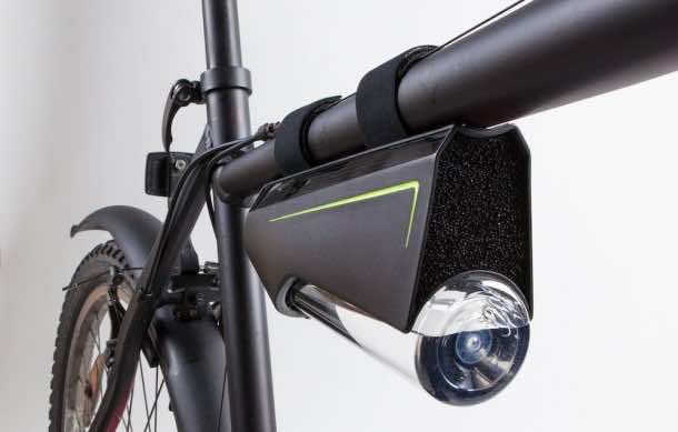 Fontus是一个自己填充的水瓶,把空气变成饮用水5