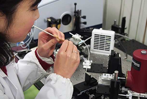 红外激光血糖监测系统由日本研究人员2