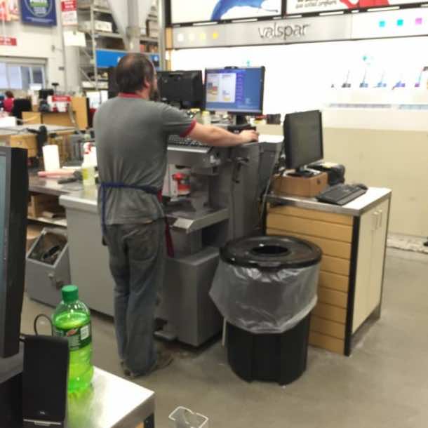 他们没有把旧电脑扔出去，而是这样做了！17