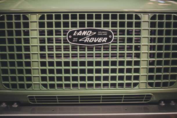 路虎已经停止生产其标志性的卫士10