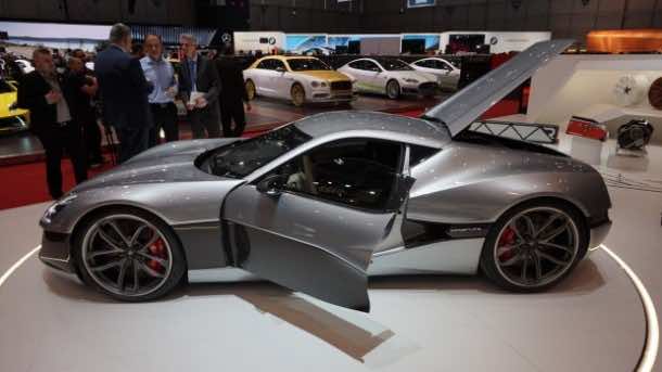 Rimac发布世界上最快的电动汽车概念1